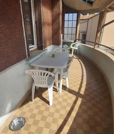 Logement Avec Grand Balcon Dans Le Brionnais Chauffailles Exterior photo
