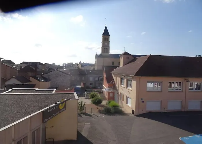 Logement Avec Grand Balcon Dans Le Brionnais